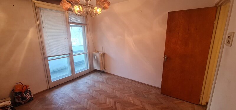 Titan, apartament 3 camere.