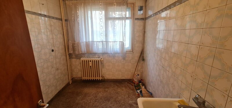 Titan, apartament 3 camere.